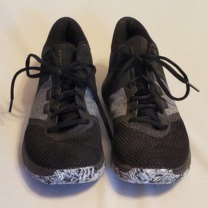 Nike Air Precision 2, black and gold, Size 9